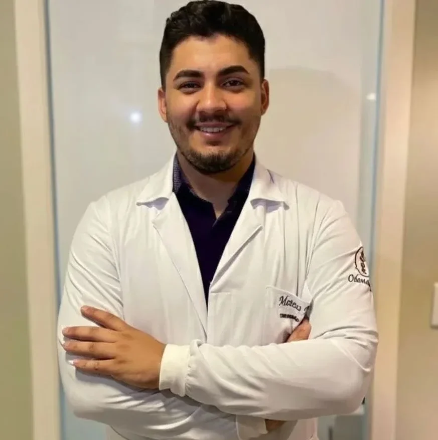 Dr. Mateus Alves Bastos