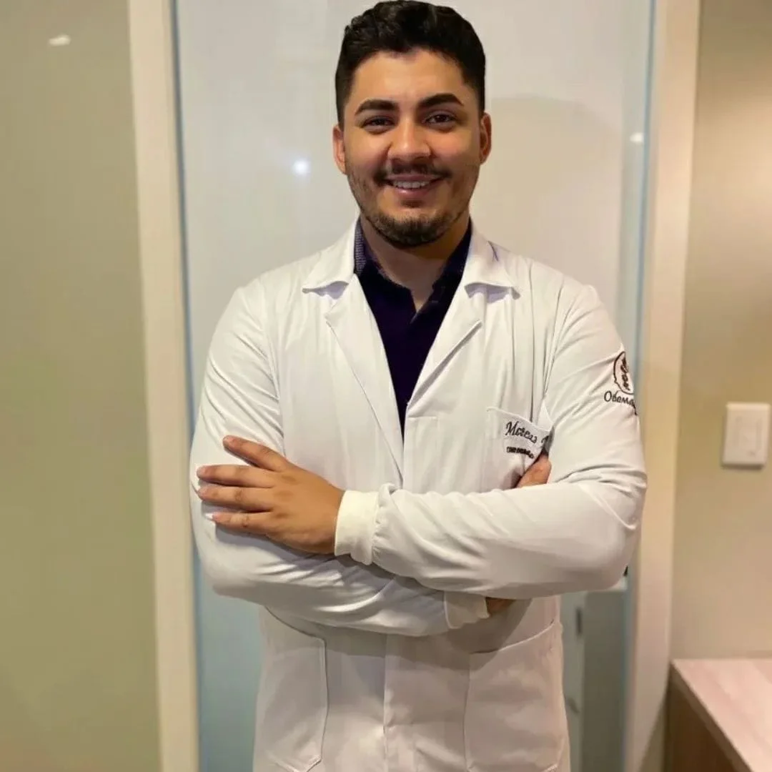 Dr. Mateus Alves Bastos